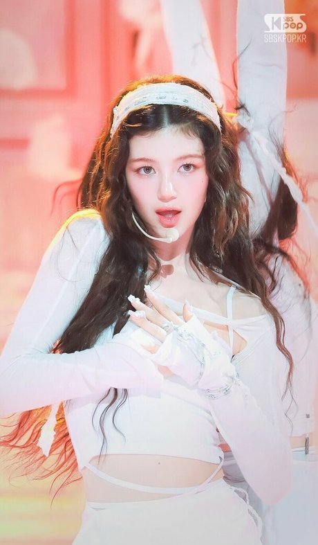 Danielle Marsh model nice picture