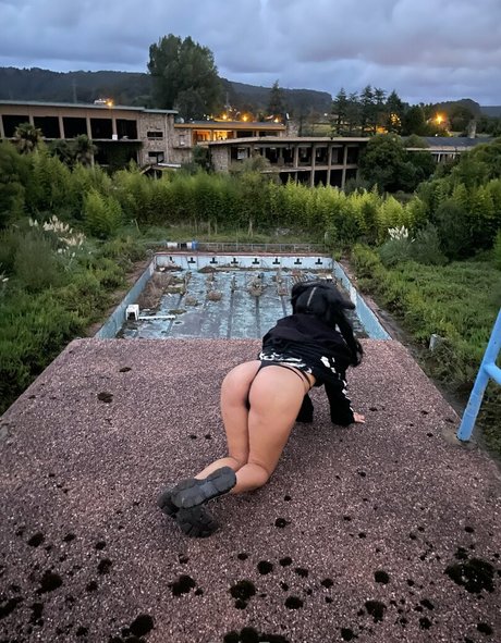 sucubofree adult model picture