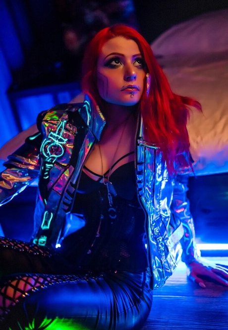 esfiriya tudor model perfect galleries