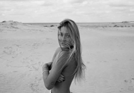 Alexandra Cohen star hot pictures