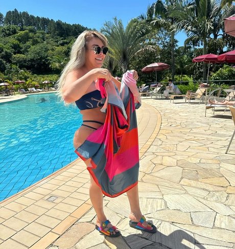 Simony Cantora beautiful actress picture