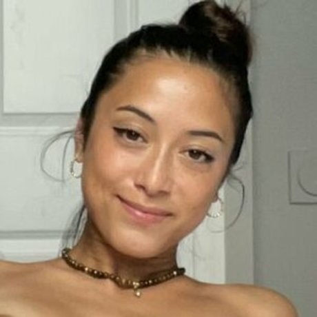 Carolyn Roque pornstar art img