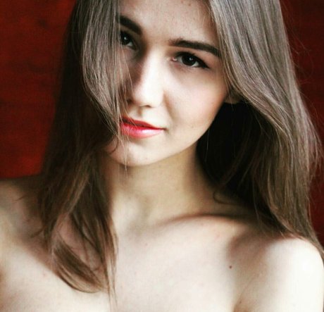 Natali Kopaeva erotic actress pic