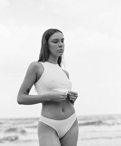 Michal Smolak model perfect images