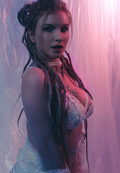 Ruby True star nice pics