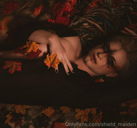 Ruby True beautiful model pictures