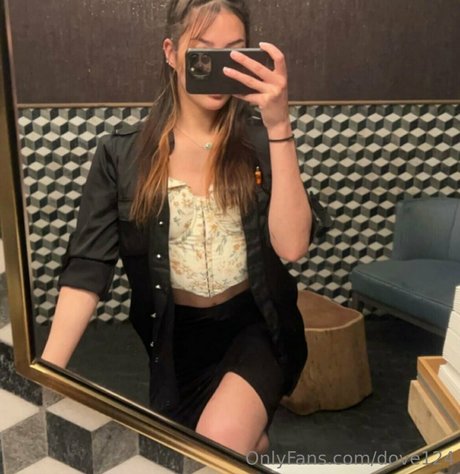 dove124 star nudes gallery