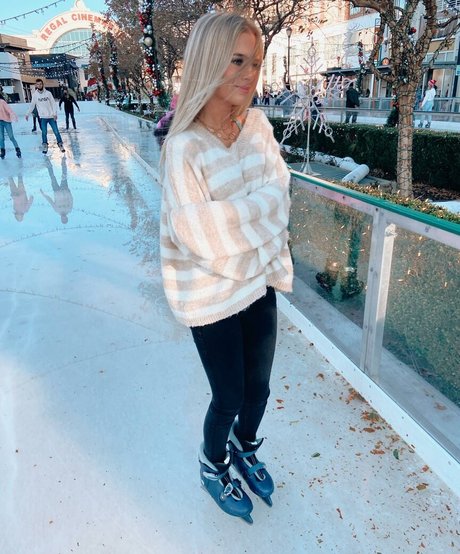 Abbie Bruney exclusive pornstar photos