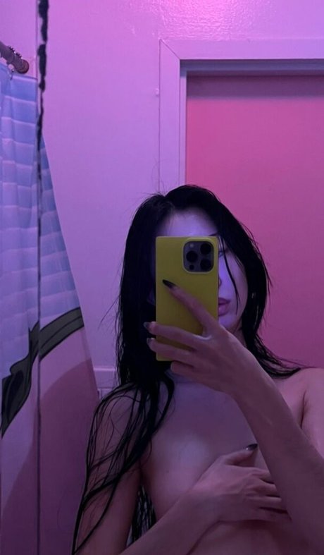 Bread Face hd actress image