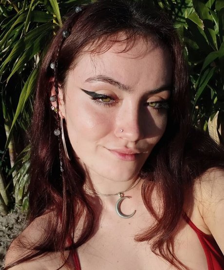 Aziixaa sexy actress picture