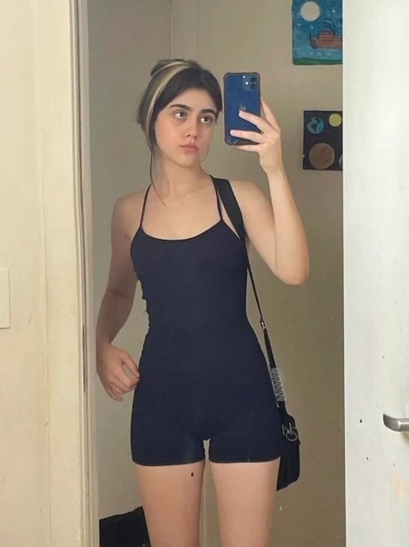 Isabella Angelina free actress pic