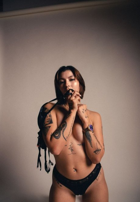 Valka star beautiful archive