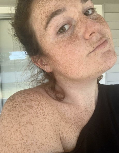 Freckled Baby porn star archive