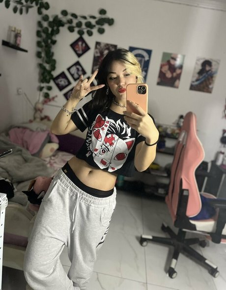 apuddii star hd pics