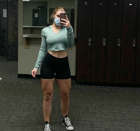 Alysia Kelley hd actress pictures