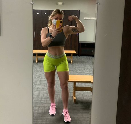 Alysia Kelley model free img