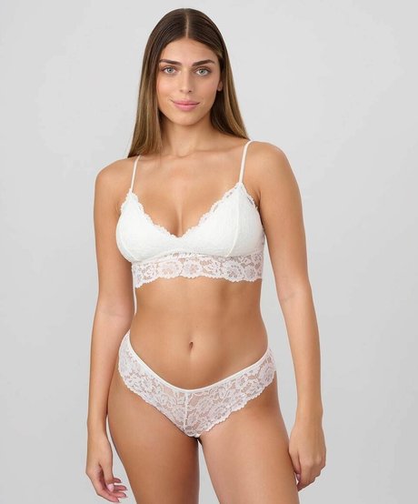 Noya Arviv sex actress images