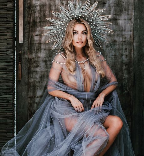 usmanovakate hd actress gallery