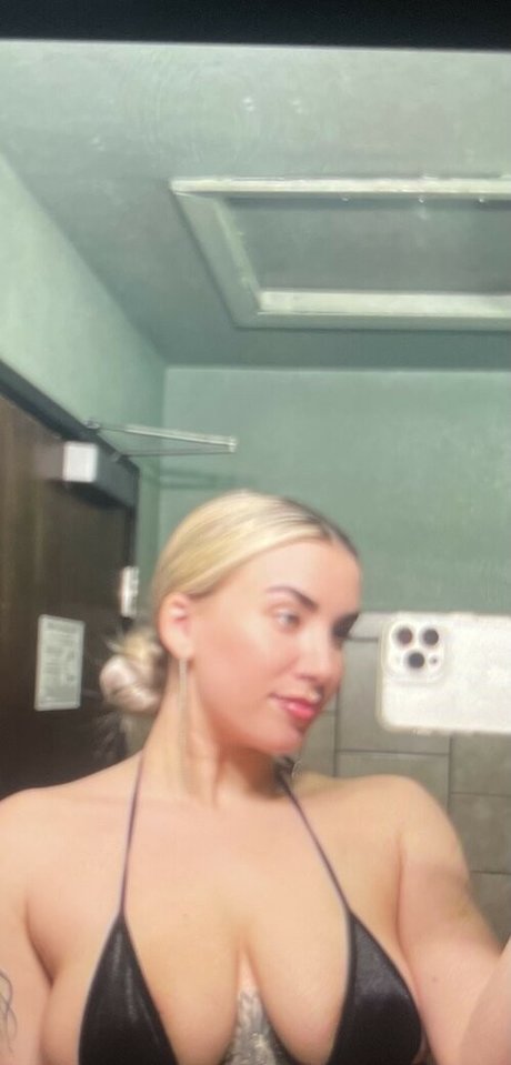 dancerjewels naked actress picture