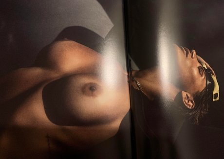 Linnebel pornstar naked image