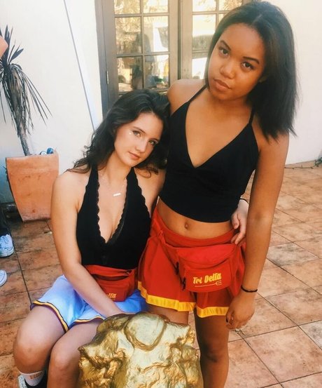 Leighton Wilson sexy pornstar archive