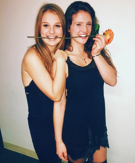 Leighton Wilson star nudes pic