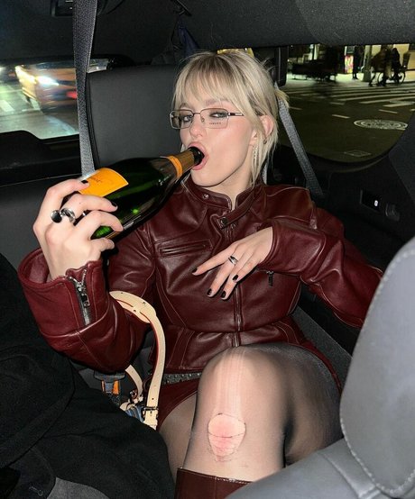 Renee Rapp Profile pic