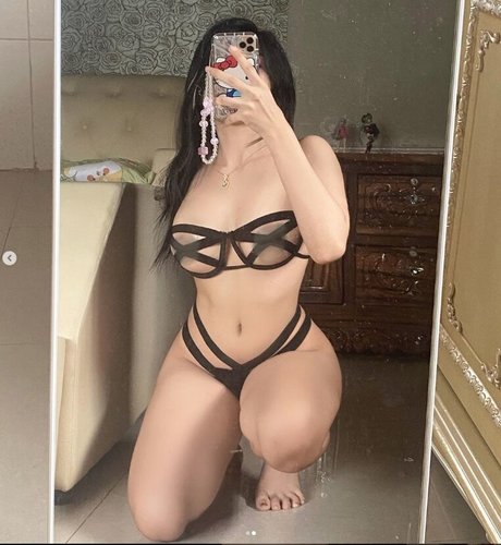 Juu Lynn star sex img