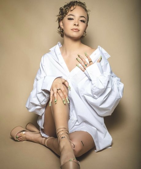 angelixxxo pornstar sexy gallery