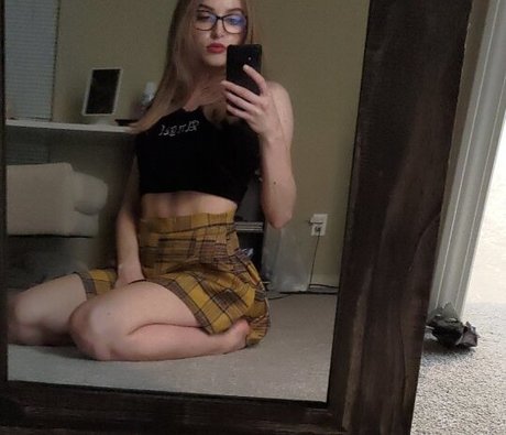 Cyndakate pornstar erotic img