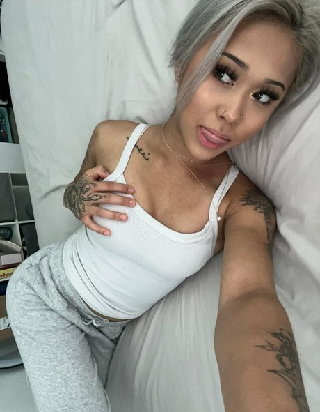 Coconutcreamxxx porn star photo