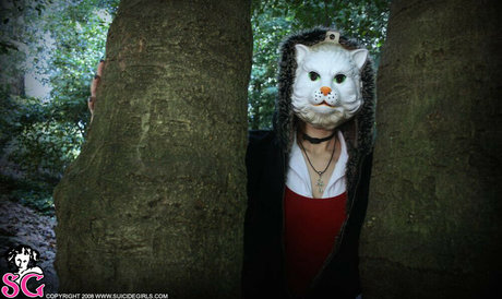 Elle Stranger hot actress images