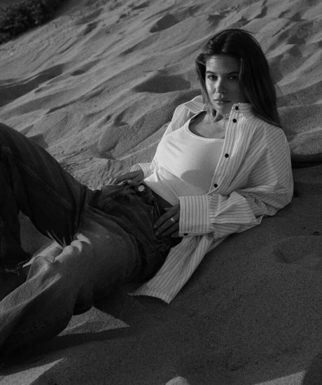 Victoria Lamas nude model images