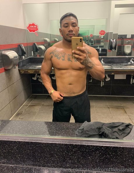 asianfromtheislands sexy model photo