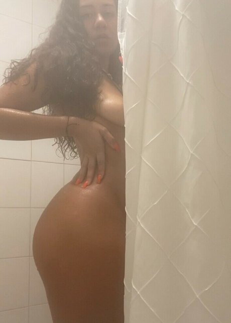 realeyesrealize model high quality image