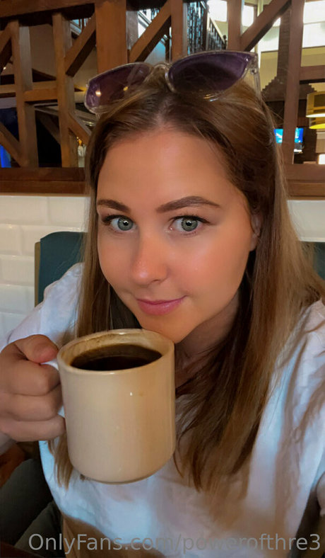 powerofthre3 hot star pic