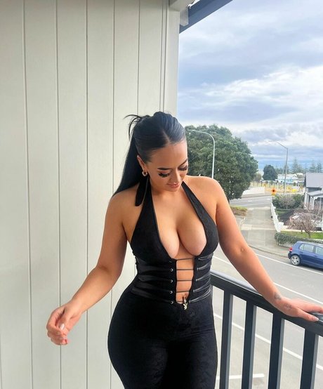 brittanybrownn model nude pictures