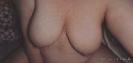 kolbiefaith perfect model photo