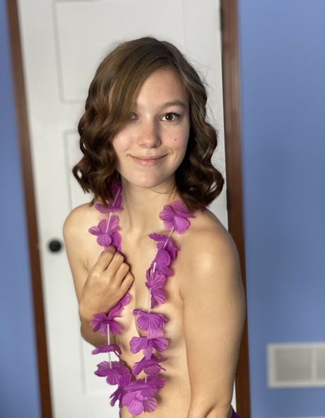 payne3 03 star pretty photo