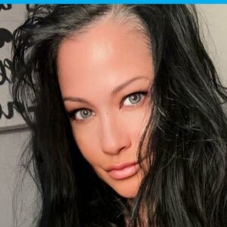 Alley Baggett xxx actress picture