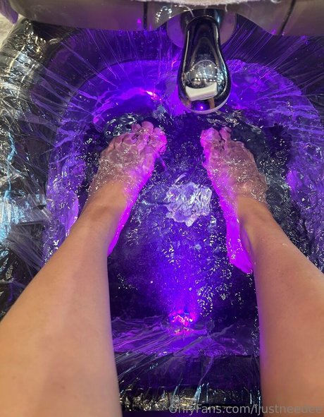 ijustneedee exclusive star galleries