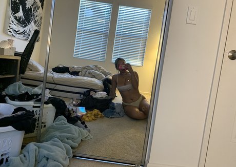 shaytiara top model pictures