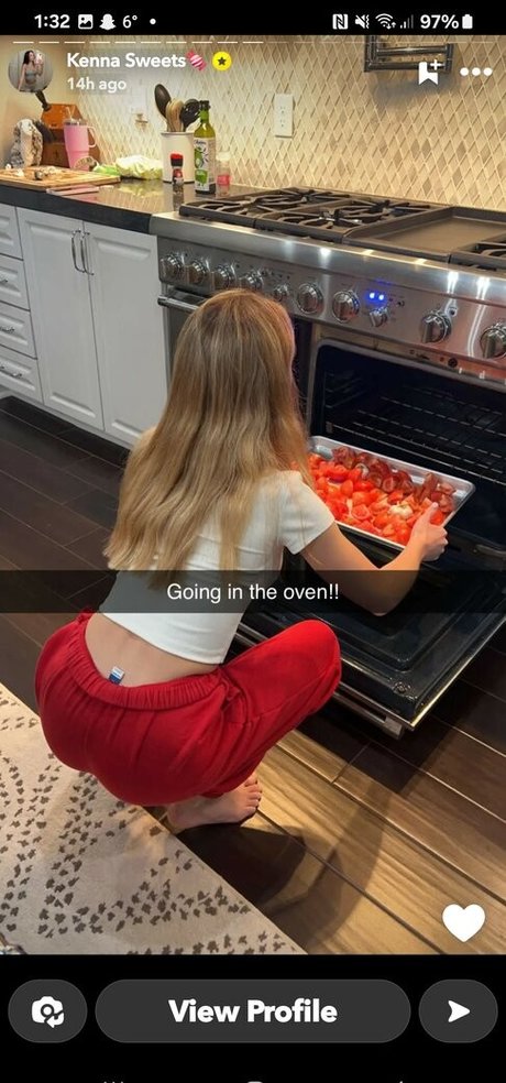 Kenna Sweets hot actress pictures