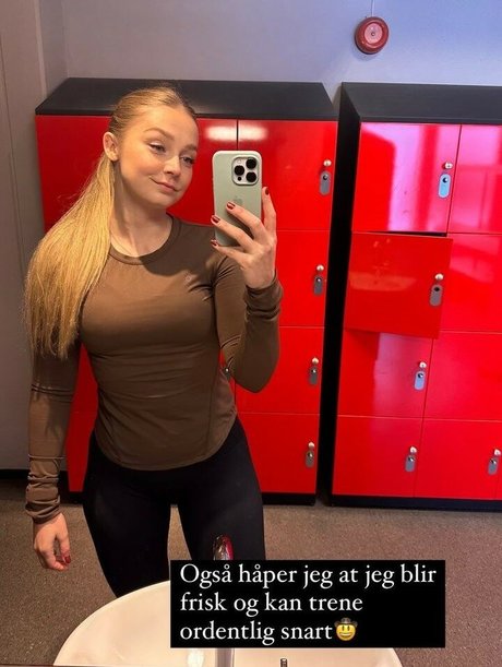 Musarita perfect star photo