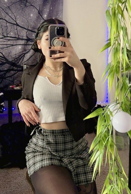 horrorwh0re pornstar nudes images