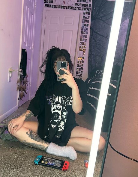 horrorwh0re star hd pics