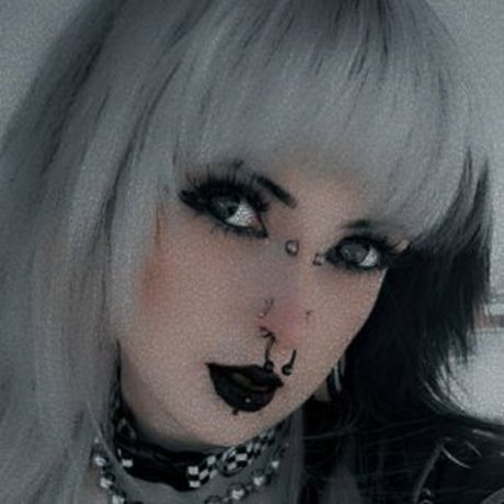 Emmamaybyte pornstar hot photo