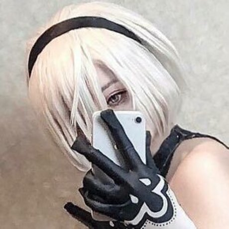 Puutin cos model beautiful picture