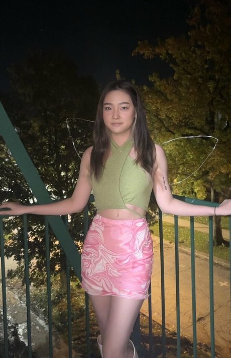 esblee star erotic picture