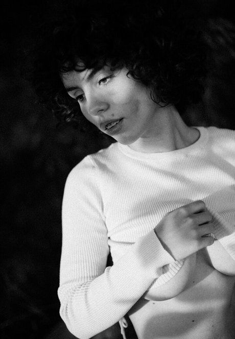 latina lesbian onlyfans art naked gallery